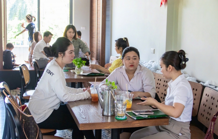 CUỐI TUẦN TẠI ECOGARDEN: CÀ PHÊ, CHUYỆN NHÀ VÀ NHỮNG DỰ ĐỊNH VỀ TỔ ẤM